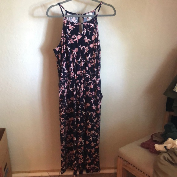 Romper - Picture 2 of 3